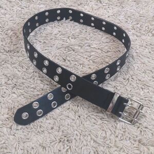 Berksha Black Faux Leather Silver Grommet Belt